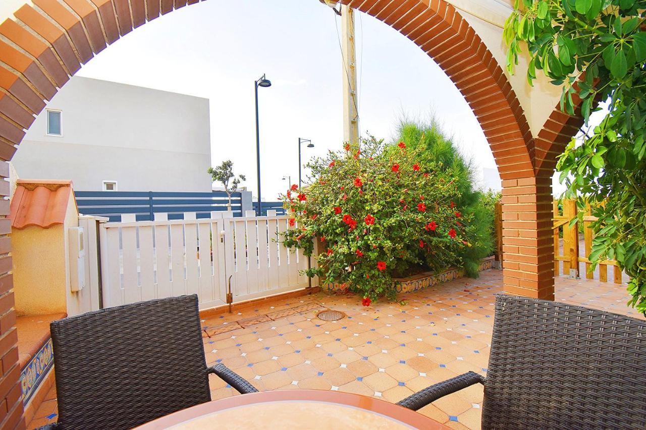 Expoholidays Vistas Al Mar - A Pie De Playa Balerma Exterior foto